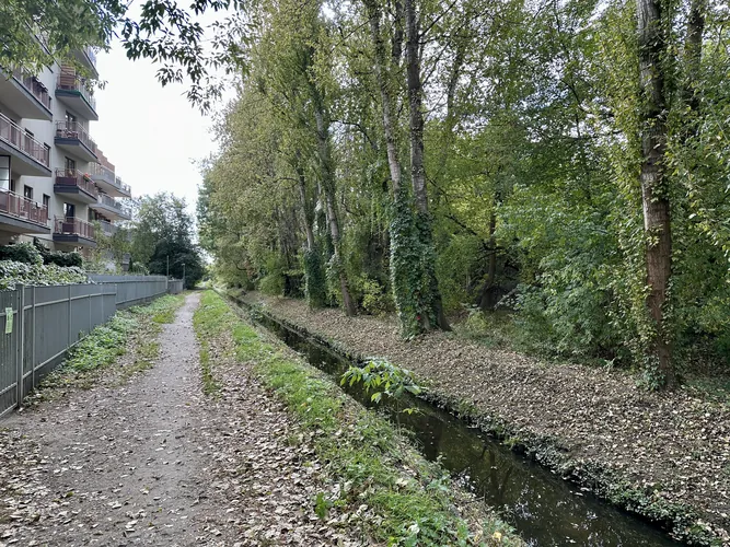 2025-10-04-10-17-56.jpg